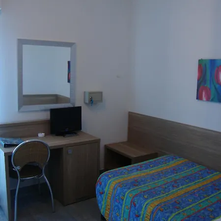 Napoleon 4* Pesaro